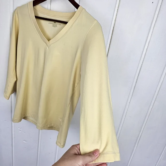 Patagonia Yellow Organic Cotton V Neck 3/4 Sleeve Basic Top Women's Medium - Picture 10 of 10